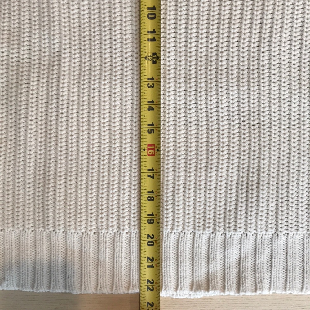 360 Sweater XS Cream with Navy EUC - Picture 5 of 8